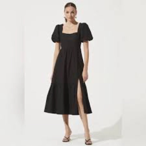 Astr Dresses & Skirts - ASTR Poplin Tiered Maxi EUC Size SM revolve